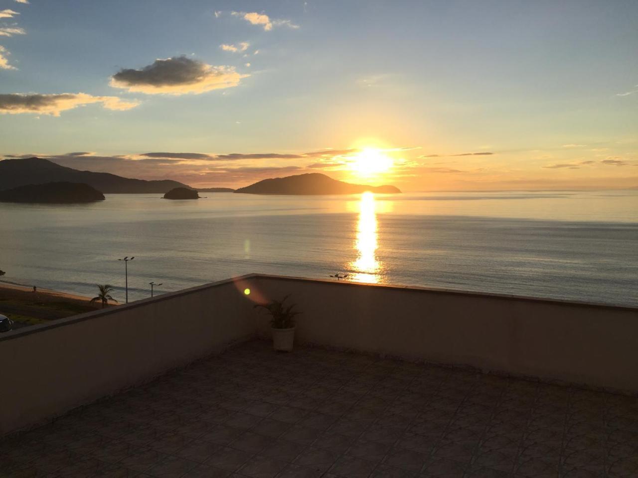 Апартаменты Vista Lateral Mar Massaguacu Карагуататуба Экстерьер фото